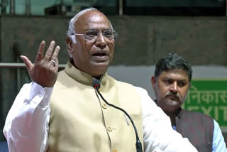Kharge slams govt over price rise, unemployment