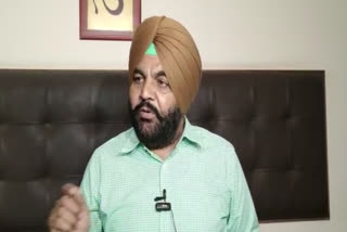 In Amritsar, MP Gurjit Aujla denied the news of joining 'AAP'