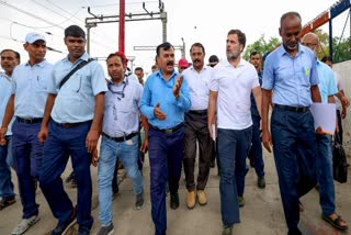 Rahul Gandhi met loco pilots