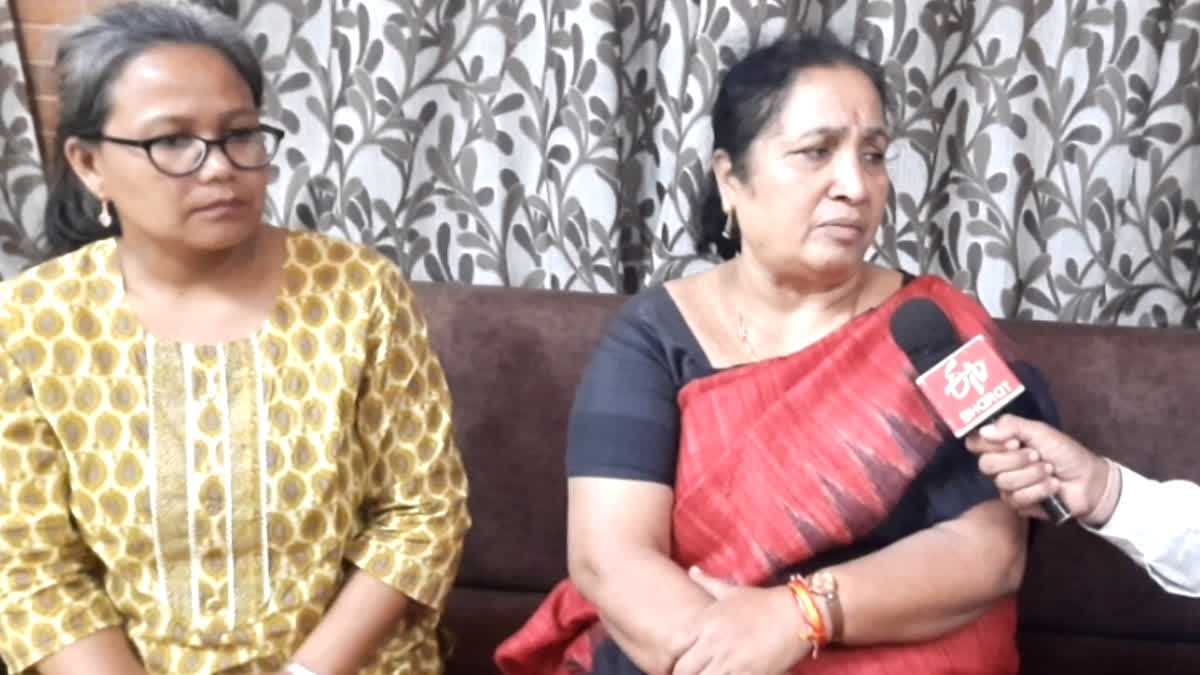 Minor gangrape and brunt case, national women commission team met family of victim
