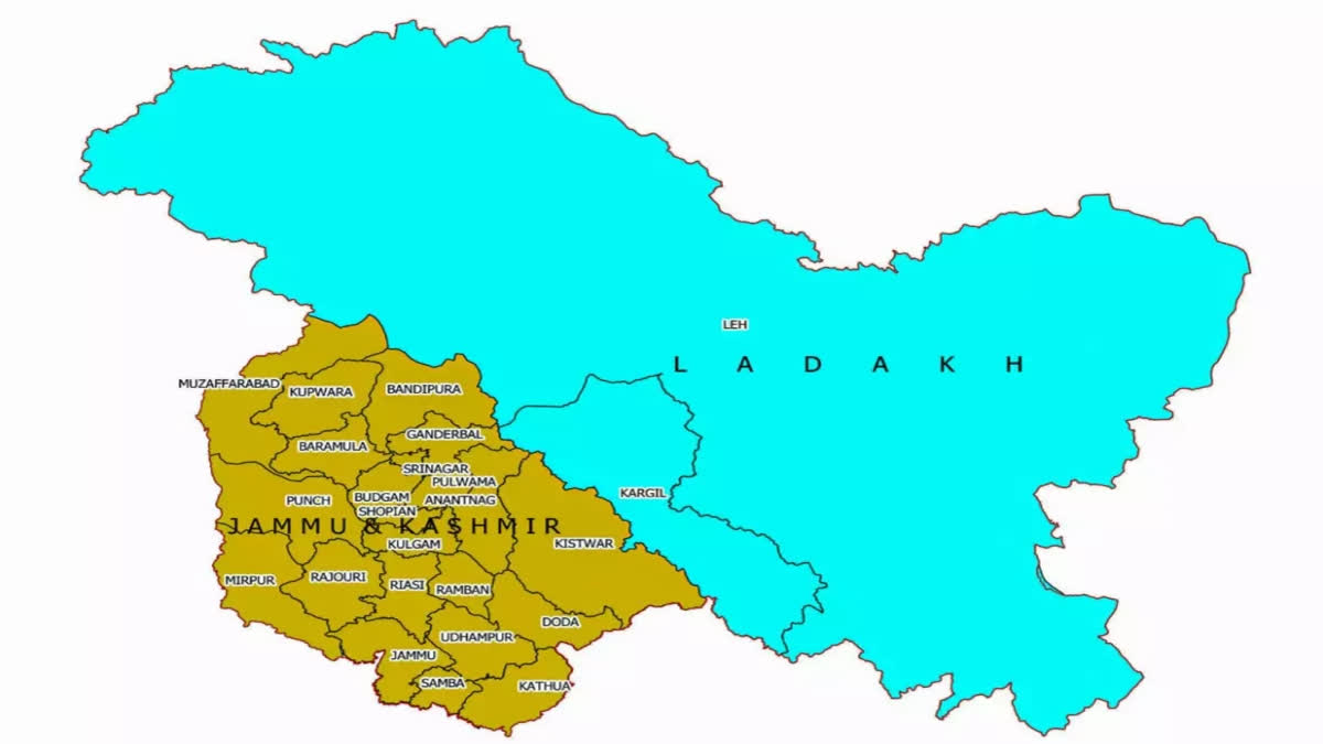 On the fourth anniversary of the abrogation of Article 370, an expert on J&K and veteran journalist Pushp Saraf on Saturday said that the government of India should initiate talks with all stakeholders for permanent peace in Jammu and Kashmir.