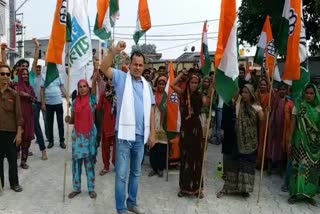congress workers celebrate in panipat