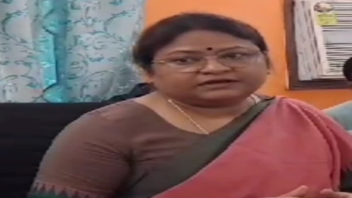 Sita Soren Targeted CM Hemant