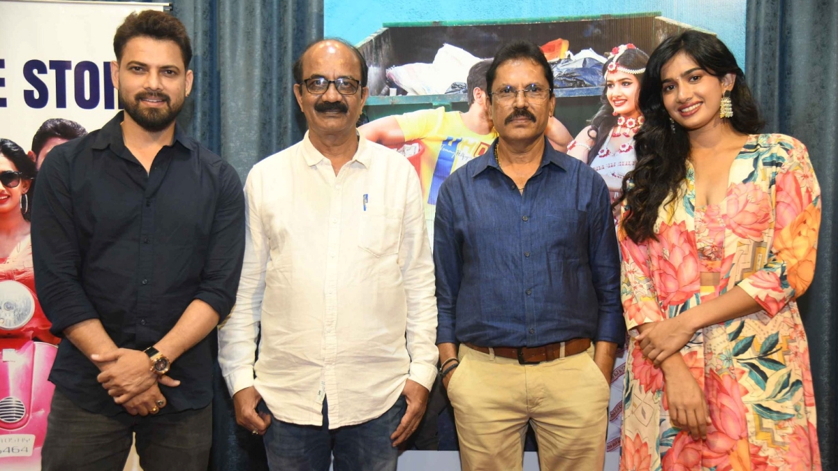 'Jumboo Circus' film team