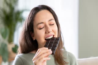 dark chocolate contains harmful metals