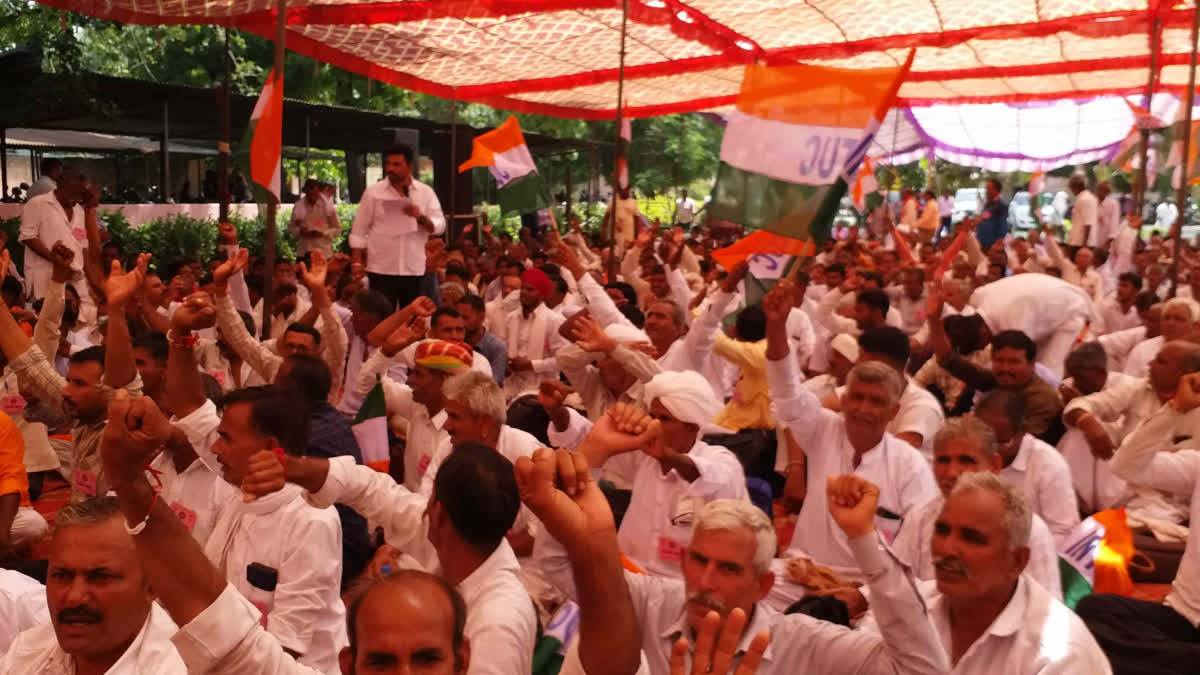 PHED employees protest in Jaipur