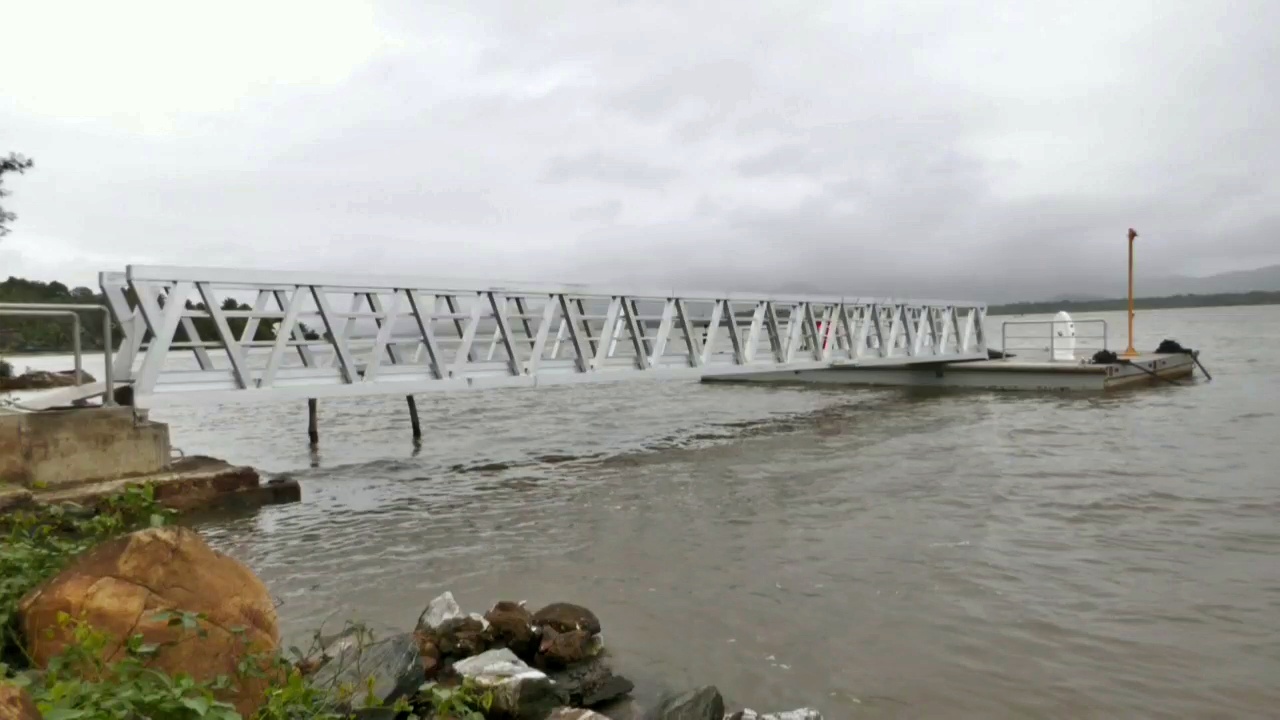 concrete floating jetty