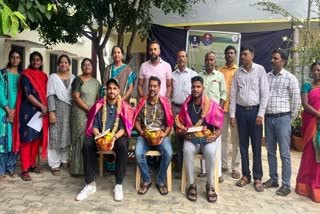 IPL Cricket Players arrive to vapasandra government girls high school