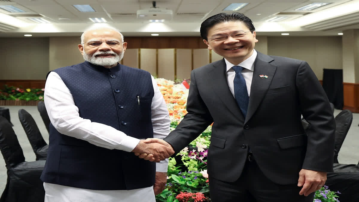 India and Singapore call for maintaining peace and stability in South China Sea