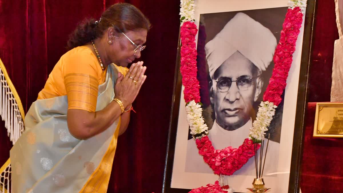 President Droupadi Murmu on Teachers Day