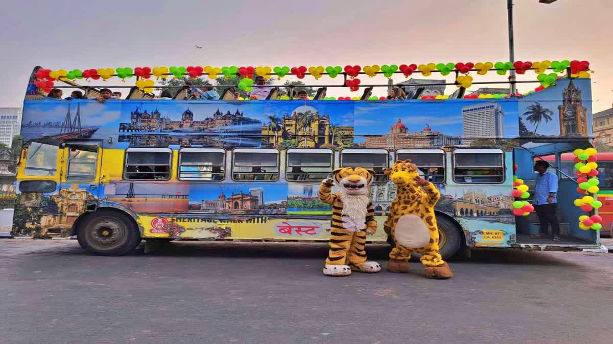 Mumbai Double Decker Bus