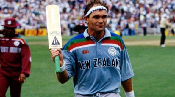 Martin Crowe