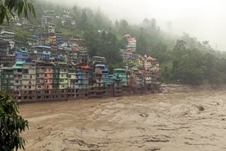 Sikkim Flood  Sikkim Flood Death  narendra modi On Sikkim Flood  Chief Minister Prem Singh Tamang  Sikkim Rescue Operation  സിക്കിം പ്രളയം  സിക്കിമ്മിലെ പ്രളയത്തിൽ മരണം  പ്രളയം  മേഘവിസ്‌ഫോടനം  സിക്കിമ്മിൽ പ്രധാനമന്ത്രി  Sikkim Flash Flood