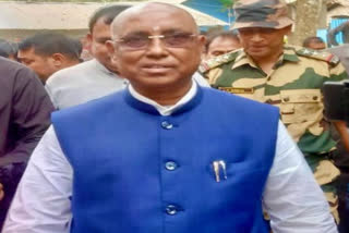ED raids Bengal minister's house in connection with municipal recruitment scam