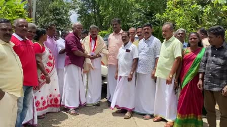 LDF Won In Chinnakanal Panchayat  LDF Won In Chinnakanal Panchayat  LDF Won  ചിന്നക്കനാല്‍ പഞ്ചായത്ത് ഭരണം വീണ്ടും എല്‍ഡിഎഫിന്  യുഡിഎഫ്‌ പുറത്ത്  യുഡിഎഫ്‌  അവിശ്വാസപ്രമേയം  ചിന്നക്കനാല്‍ അവിശ്വാസപ്രമേയം  kerala news updates  latest news in kerala