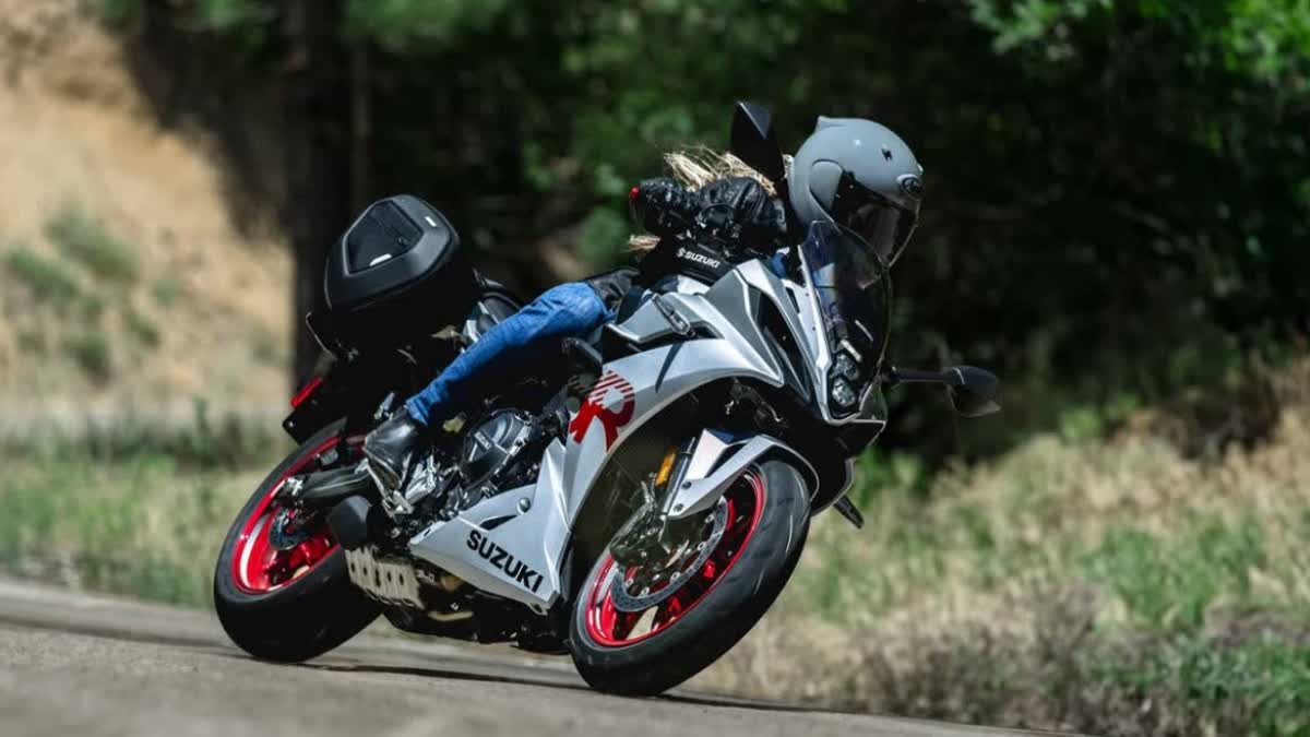 ভাৰতীয় বজাৰত মুকলি হ’ল Suzuki GSX-8R