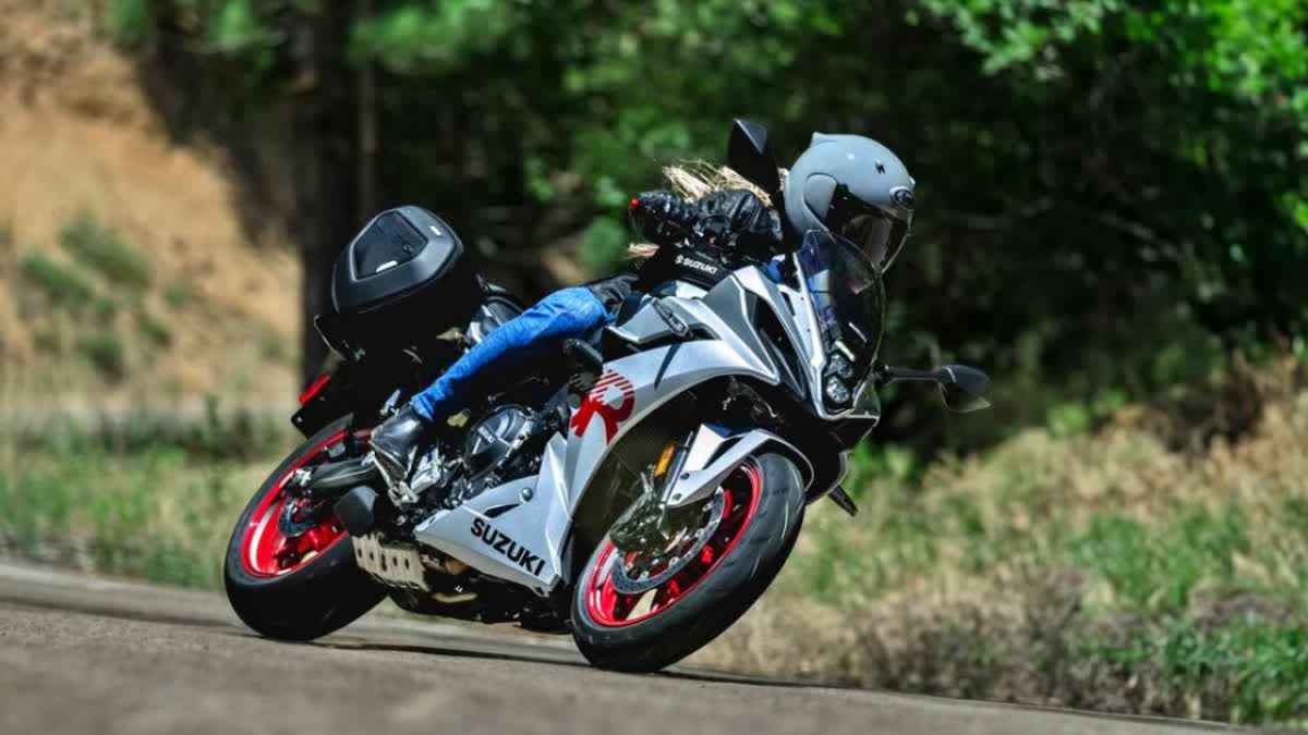 SUZUKI MOTORCYCLE INDIA  SUZUKI SPORTS BIKE IN INDIA  സുസുക്കി സ്‌പോർട്‌സ് ബൈക്ക്  സുസുക്കി GSX 8R