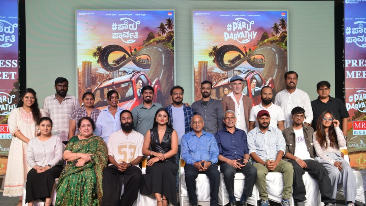 paru parvathy film team