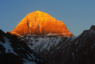 The Tourism Department of the Uttarakhand government has launched the five-day ‘Mount Kailash Darshan from Indian Soil’ pilgrimage under which the devotees can now have the darshan of the holy Mount Kailash from the Old Lipulekh Peak in Uttarakhand.