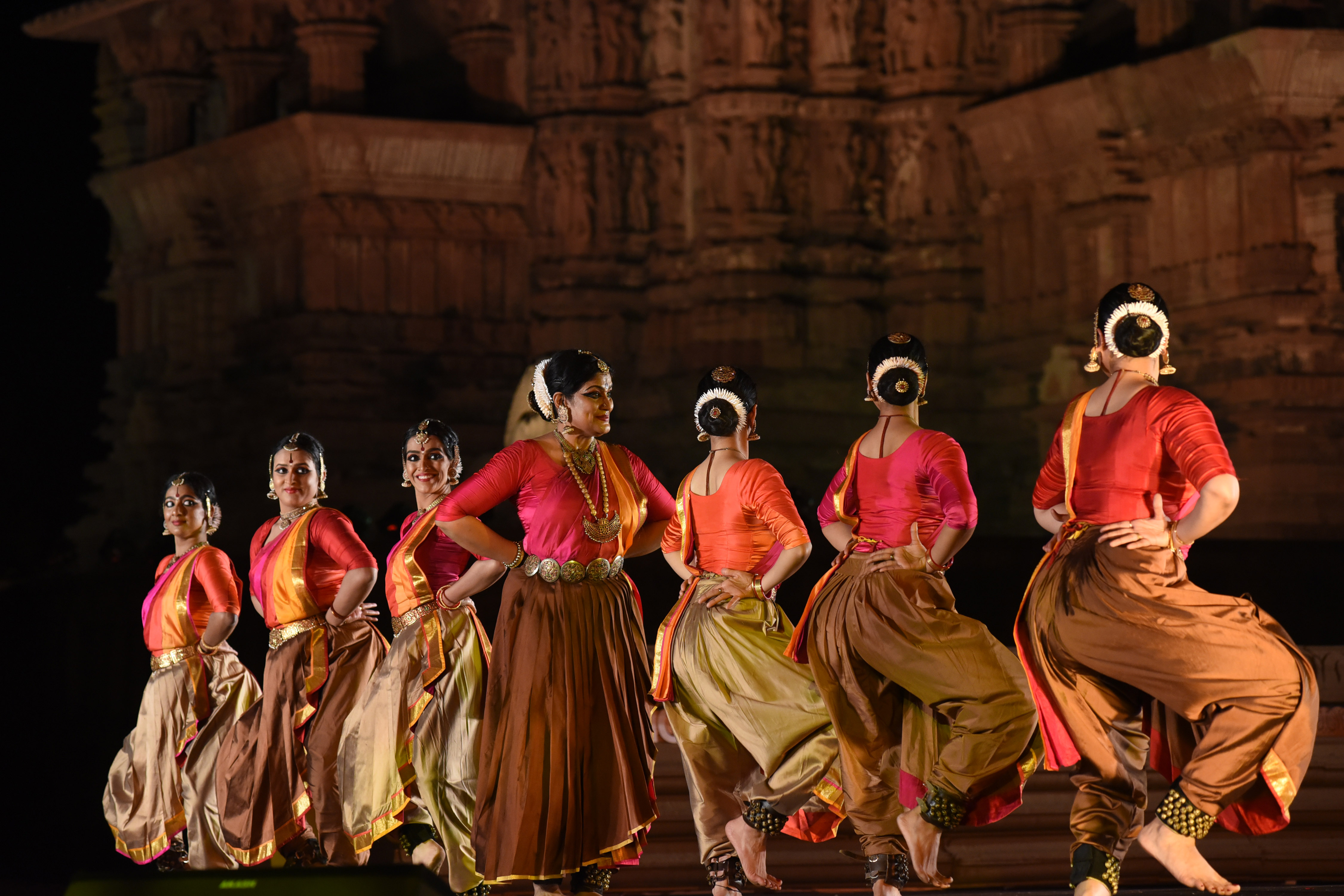 Pravahati performance by Natya Vriksha