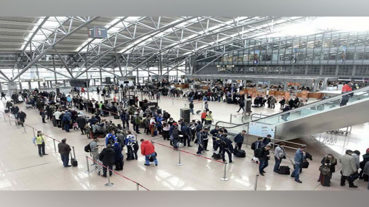 Hamburg Airport halts flights after armed man opens fire