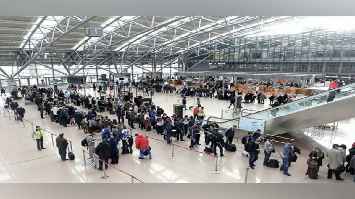 Germany  Hamburg Airport halts flights  armed man opens fire  Hamburg Airport Closed  Armed Man Breaches Security  Germany Hamburg Airport armed man opens fire  ഹാംബർഗ് വിമാനത്താവളത്തിൽ അജ്ഞാതന്‍റെ വെടിവെയ്‌പ്പ്  ഹാംബർഗിൽ വിമാന സർവീസുകൾ നിർത്തിവെച്ചു  തോക്കുധാരി വാഹനവുമായി വന്ന് വെടിവെച്ചു  വിമാന സർവീസുകളും നിർത്തി  വിമാനത്താവളത്തിലെ സുരക്ഷാ ബാരിയർ തകർത്തു  റഷ്യൻ വാർത്താ ഏജൻസിയായ ടാസ്  ഹാംബർഗ് വിമാനത്താവളത്തിൽ ആക്രമണം