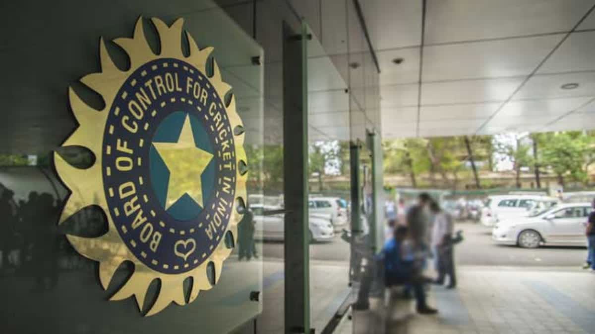 Black Marketing Of World Cup Tickets Bengal Police Notice To BCCI