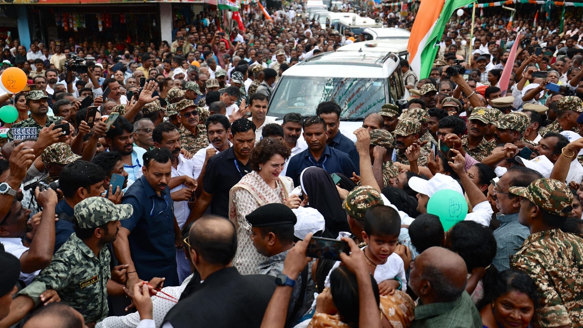 PRIYANKA GANDHI WAYANAD PRIYANKA GANDHI SATHYAN MOKERI  NIVYA HARIDAS AGAINST PRIYANKA  WAYANAD LOK SABHA BYELECTION  CONGRESS BJP CPI