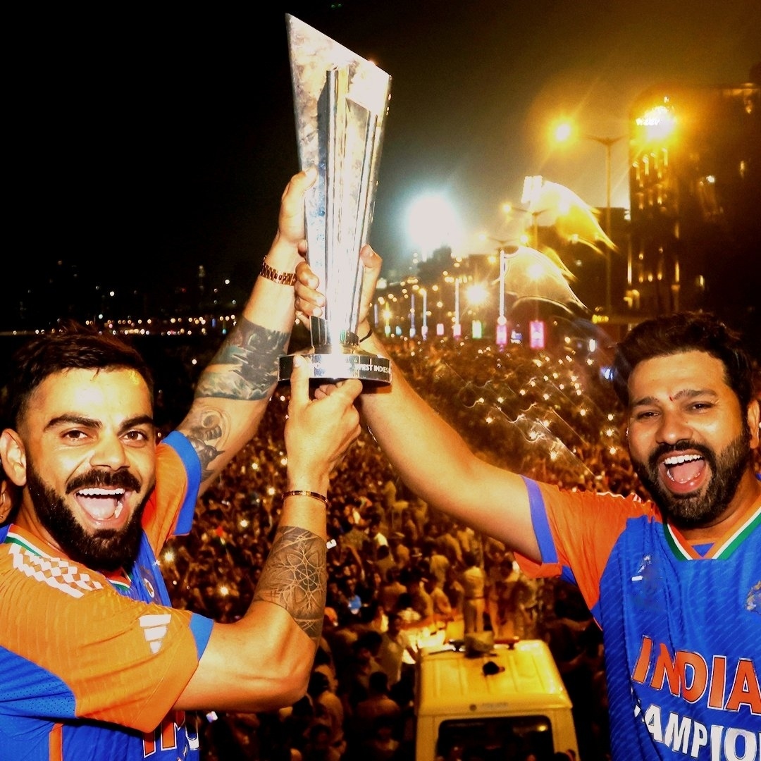 Virat Kohli - Rohit Sharma