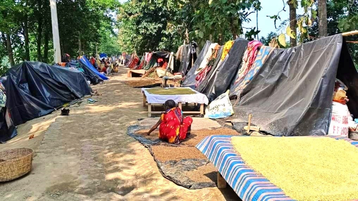 Chhath at Tariyani Chapra embankment