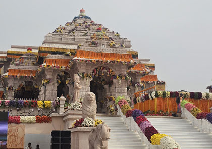 Lord Ram resides on the roads of Ayodhya