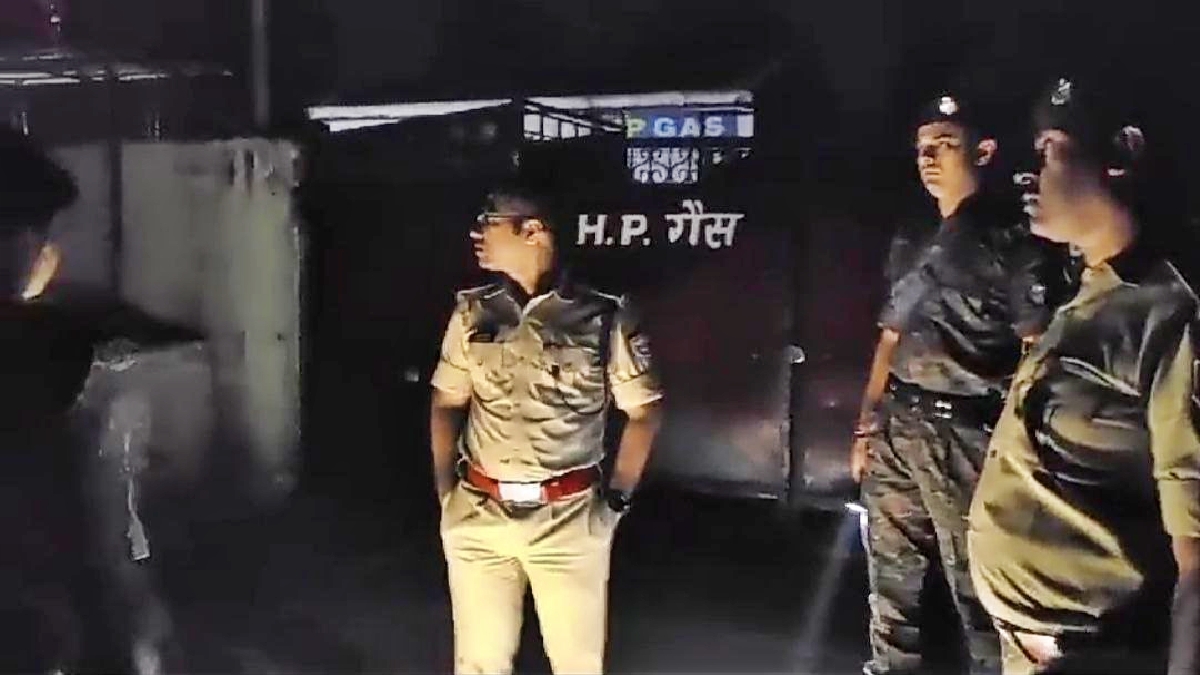 पुलिस जांच में जुटी