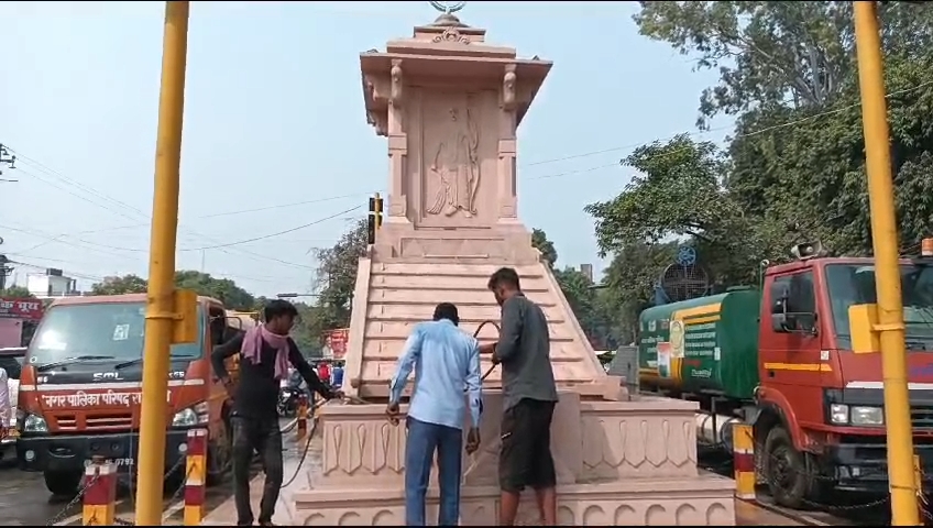 राहुल गांधी चौराहे का करेंगे लोकार्पण.