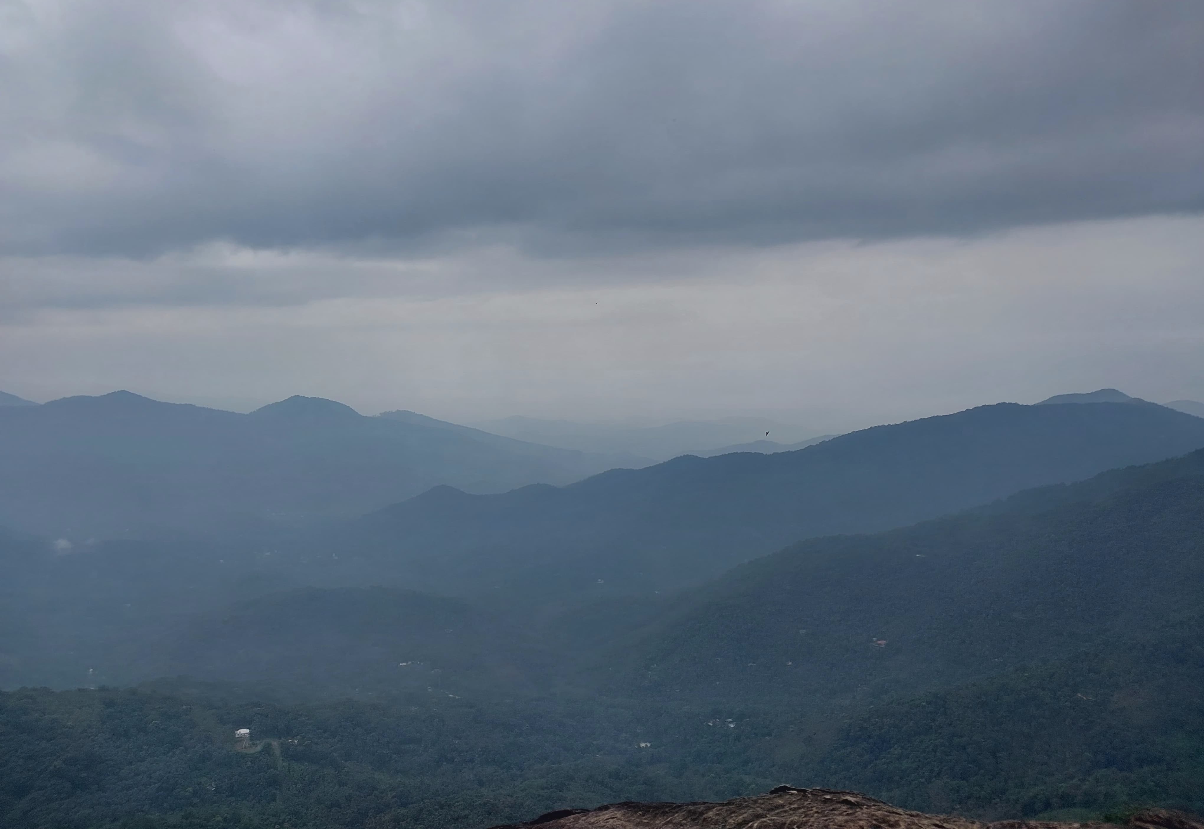 TOURIST ATTRACTIONS IN KANNUR  TOURIST SPOTS IN KANNUR  THIRUNETTI KALLU VIEW POINT  ജോസ്‌ ഗിരി തിരുനെറ്റിക്കല്ല്