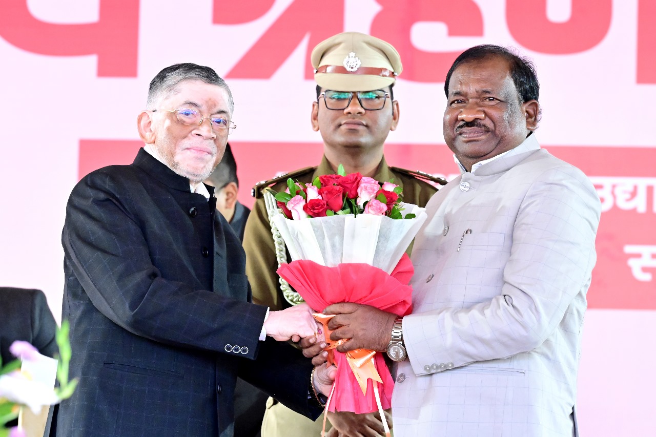 hemant-cabinet-expansion-mlas-took-oath-as-ministers-in-ranchi