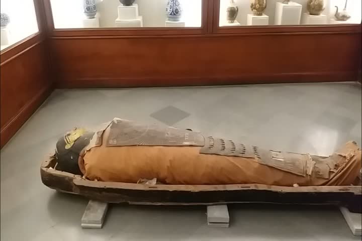 2,400-yr-old mummy in Jaipur enjoys fresh air after 130 years