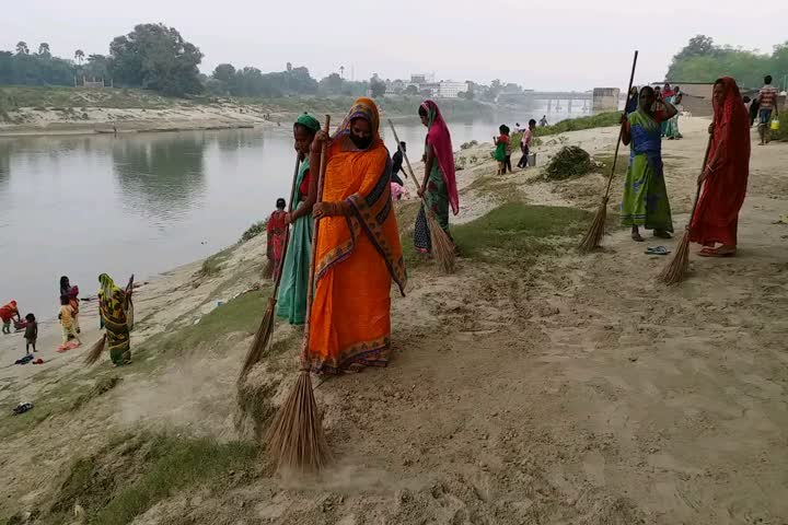 हड़ताल पर सफाईकर्मी