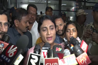 YS Sharmila Returned To Hyderabad