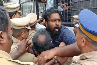 SFI Governor  SFI Arrest  എസ്‌എഫ്‌ഐ പ്രതിഷേധം  എസ്‌എഫ്‌ഐ ഗവര്‍ണര്‍