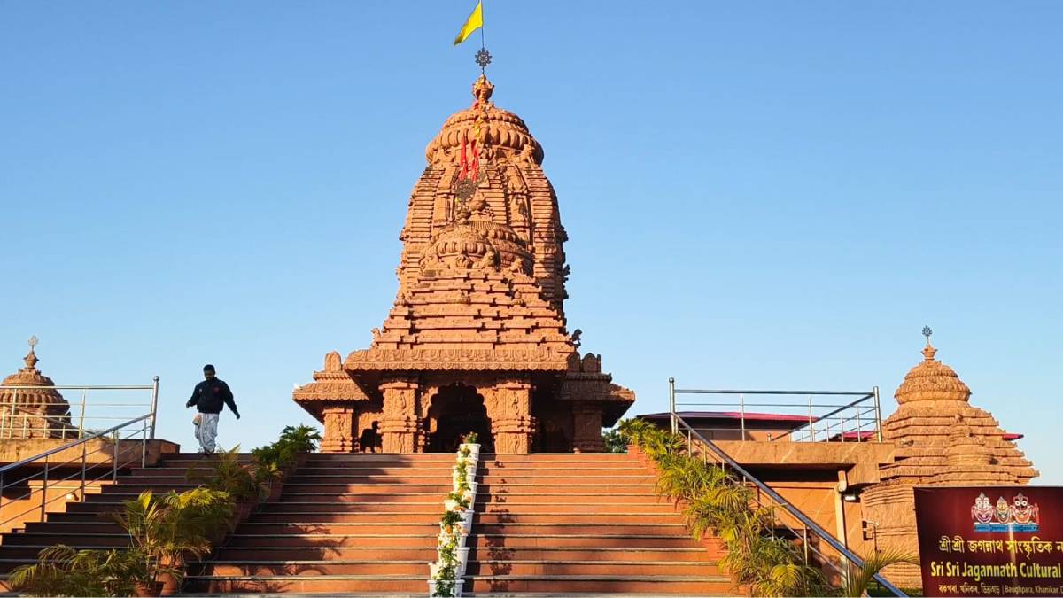 The temple was consecrated in 2014 in the presence of priests from Tirupati Balaji Temple