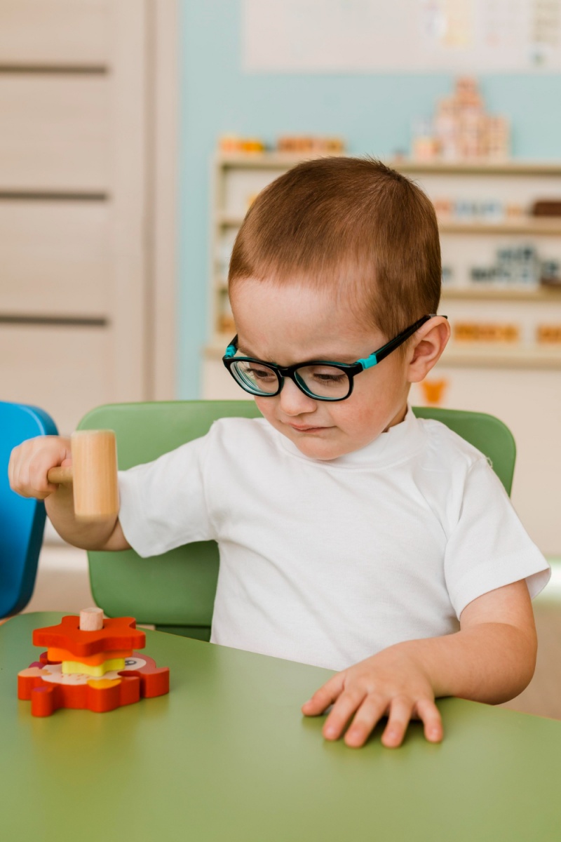 Early detection of eye problems in children