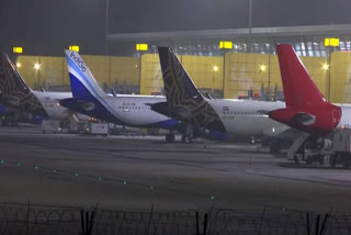 around-60-flights-delayed-at-kolkata-airport-due-to-poor-visibility