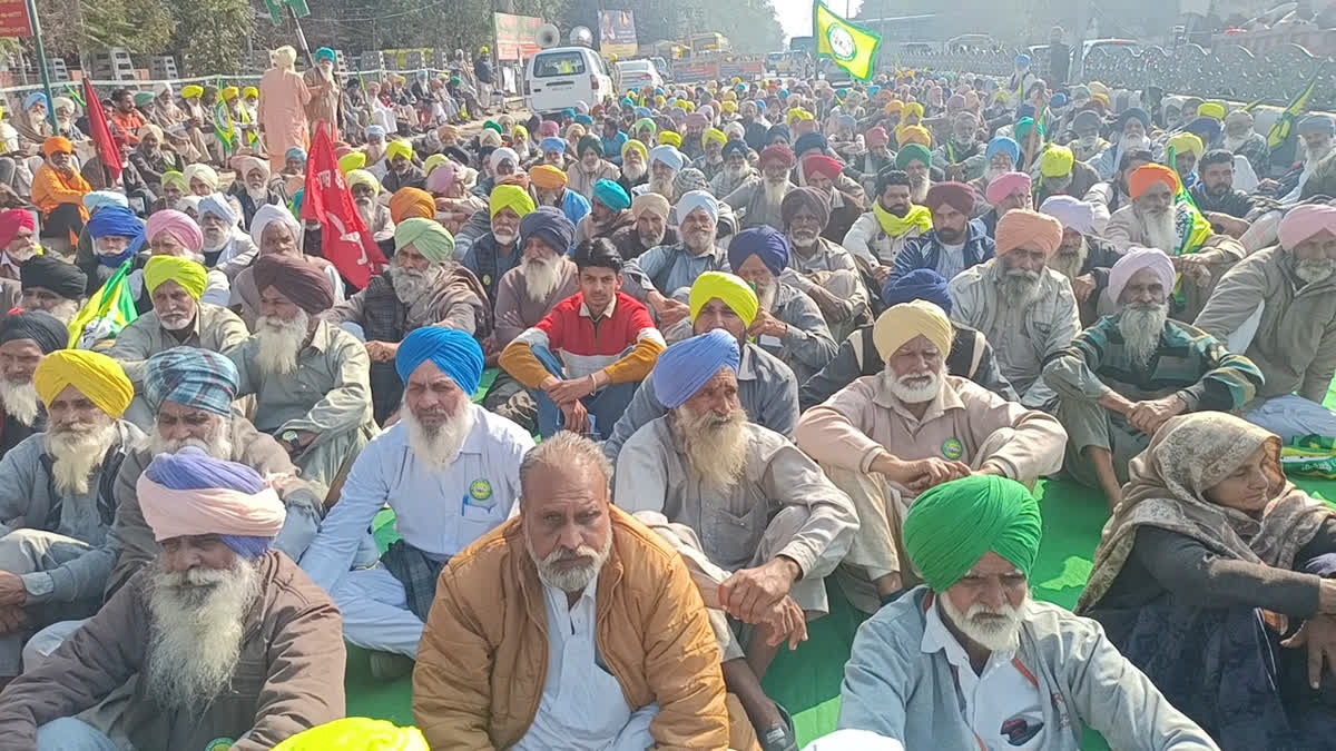 Bharatiya Kisan Union Ekta Ugrahan started a five-day dharna at Bathinda