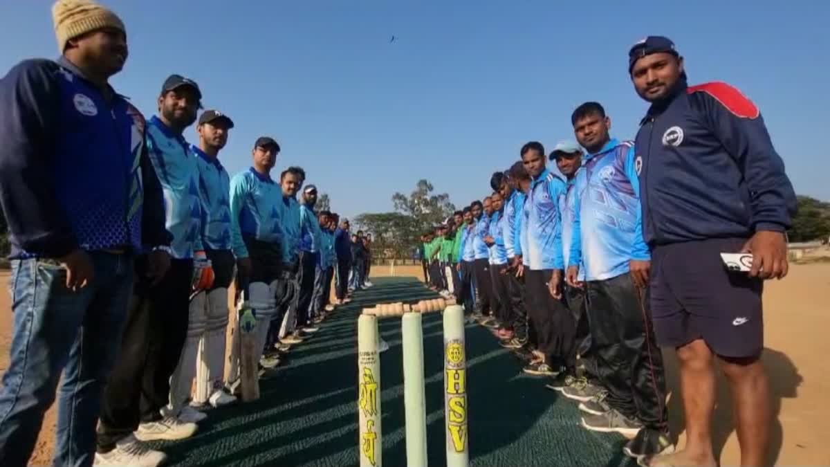 http://10.10.50.75//jharkhand/06-February-2024/jh-haz-01-cricket-pkg-jh10035_06022024142920_0602f_1707209960_449.jpg