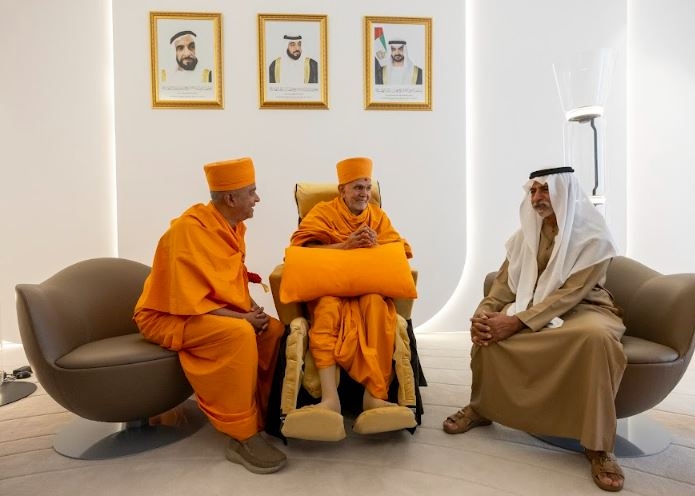 Mahant Swami Maharaj  Abu Dhabi  BAPS Hindu temple inauguration  ಮಹಂತ್ ಸ್ವಾಮಿ ಮಹಾರಾಜ್  ಹಿಂದೂ ದೇವಾಲಯ ಉದ್ಘಾಟನೆ