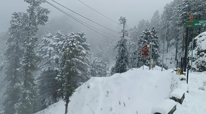 Chakrata Tiuni Road Snow