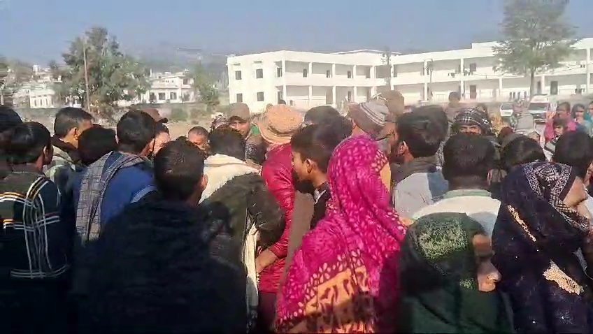 Quarantined Villagers in Rajouri Staged Protest on Thursday