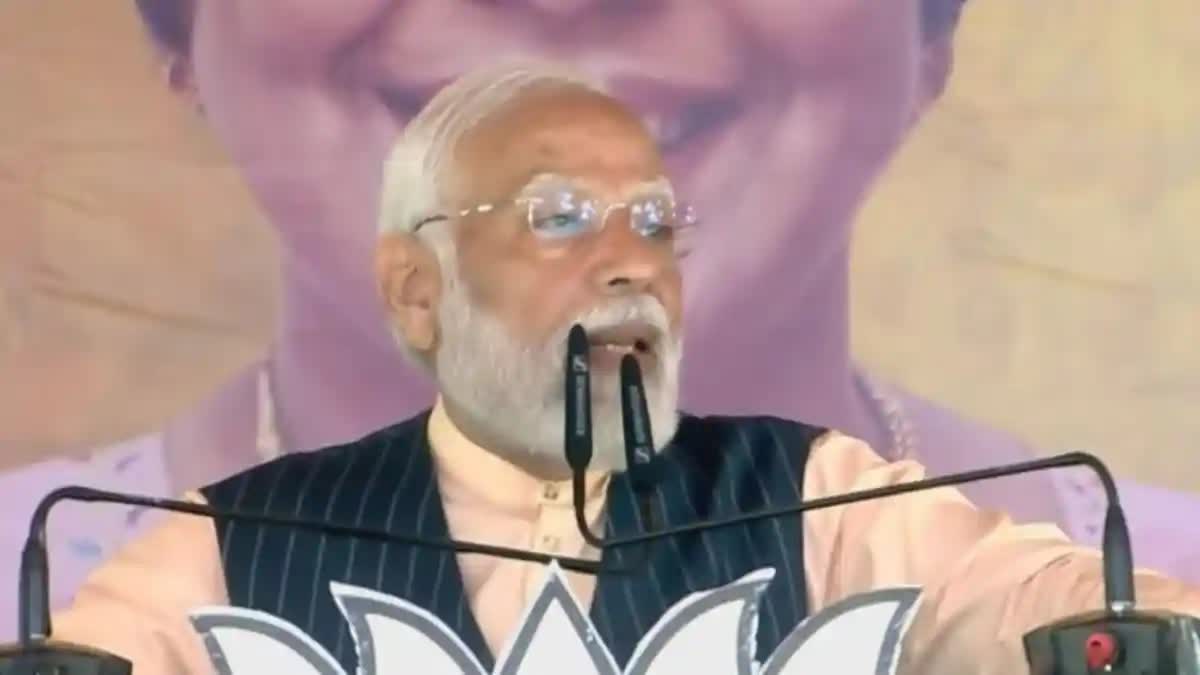 PM Modi Meets Women From Sandeshkhali : સંદેશખાલીની પીડિત મહિલાઓની વાત ' પિતાની જેમ સાંભળતાં ' પીએમ મોદી