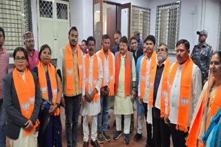 Chhindwara 7 Congress Councilors Join BJP