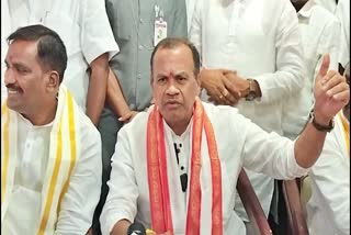 Minister Komatireddy